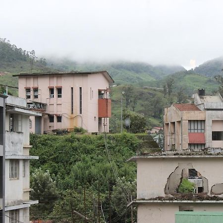 Albarad Hotel Munnar Zewnętrze zdjęcie