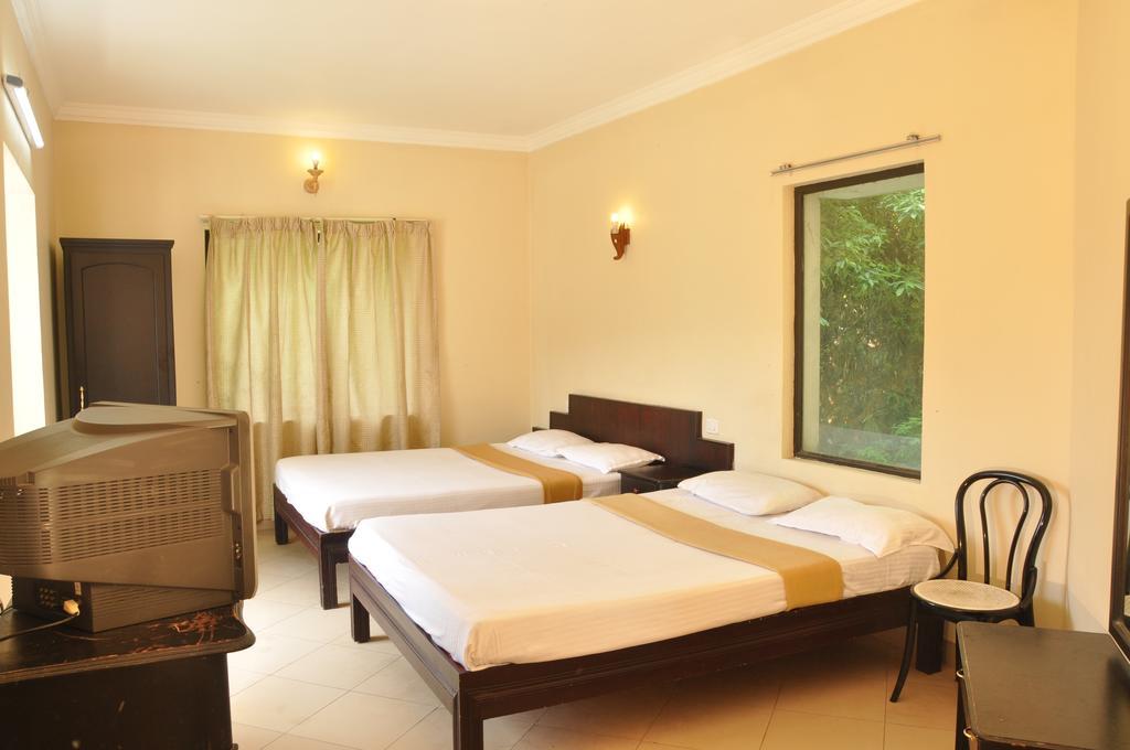 Albarad Hotel Munnar Pokój zdjęcie