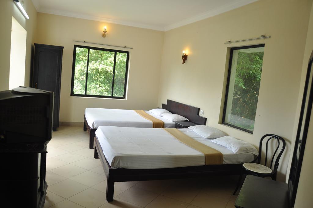 Albarad Hotel Munnar Pokój zdjęcie